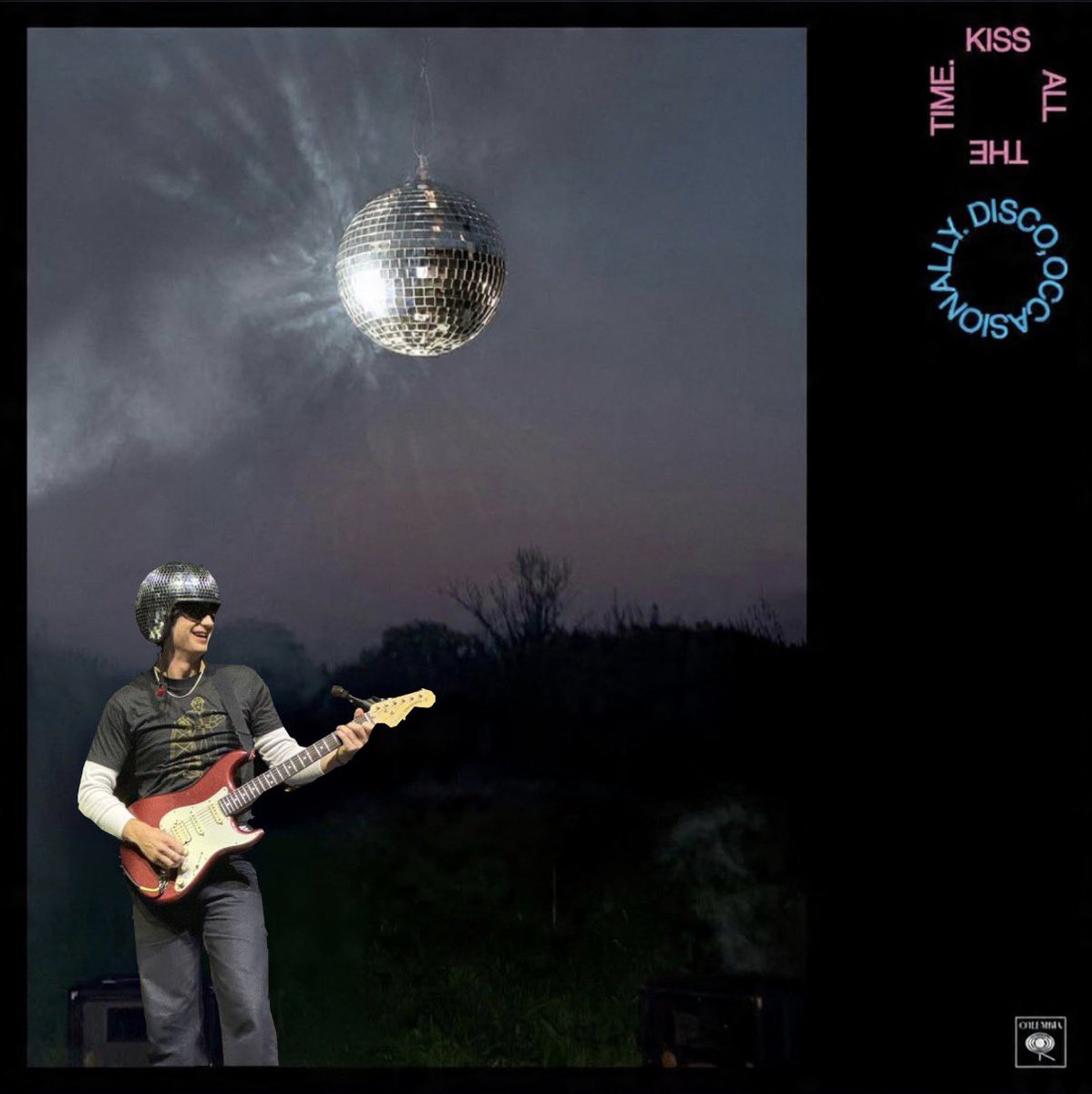 DJOLLANOV's tweet image. kiss all the time. djo, occasionally.