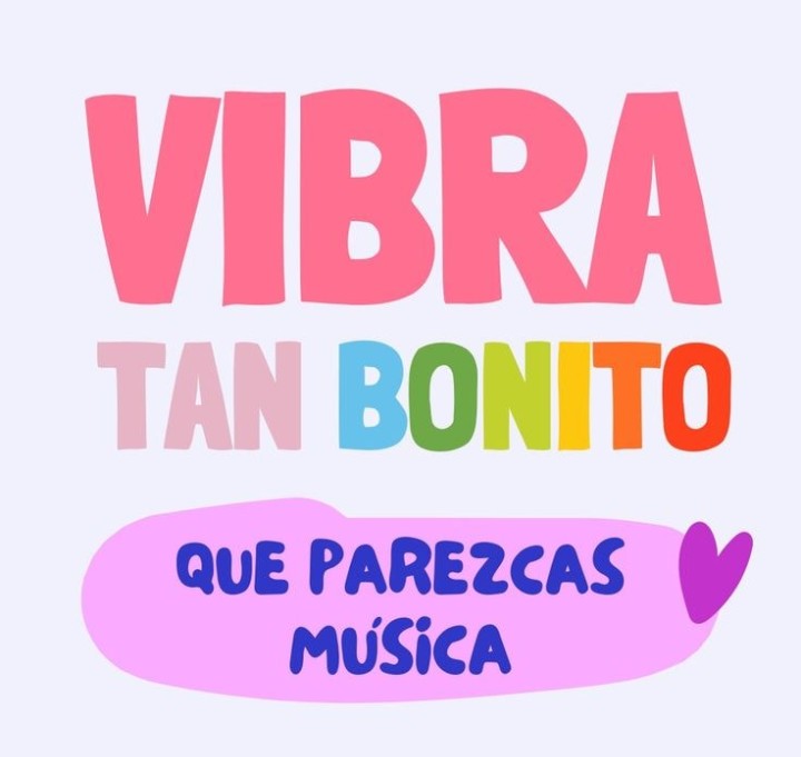 Mitad de mes. Que hoy no te apuré el reloj ni te pese el mundo. Que puedas respirar hondo y sentir que estás justo dónde necesitas estar. Que este día te regale pausas, no solo tareas. Que la vida te hable suave y no a gritos. Y que todo se acomode con amor para tu más alto bien