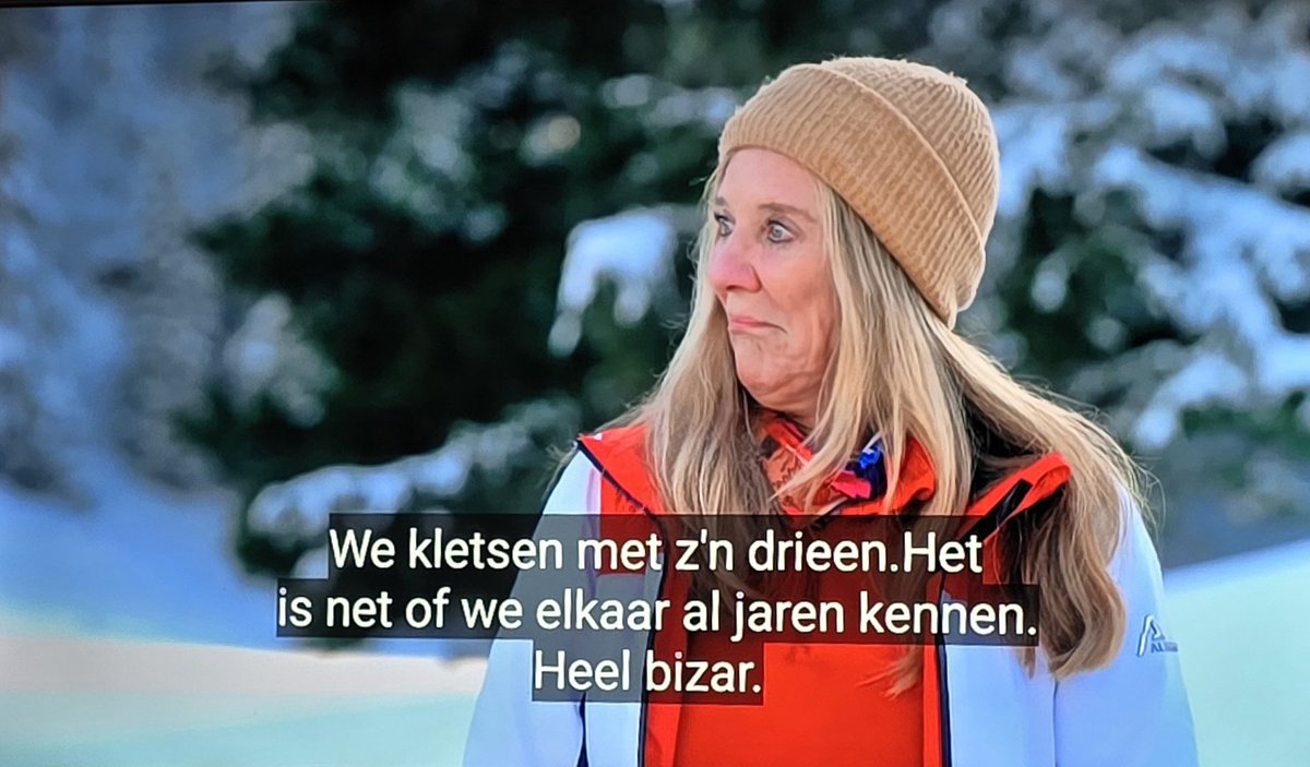 Ze kijkt er wel wat Zürich bij 😉😉#wintervolliefde
