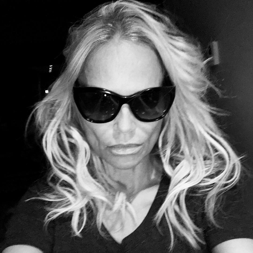 Kristin Chenoweth tweet media