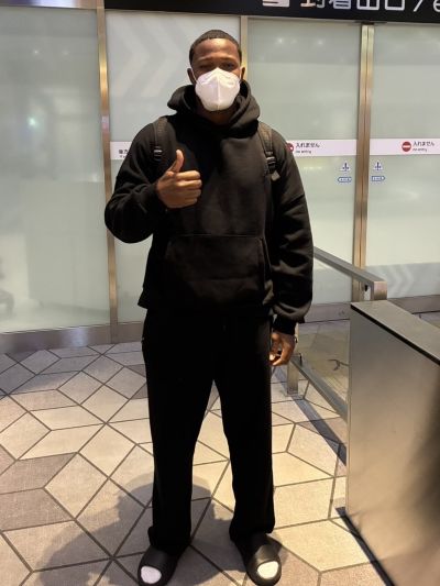 15日(木)、 #アンソニー・マルティネス 選手が入国いたしましたのでお知らせします。
▼選手コメントはこちらから
hanshintigers.jp/news/topics/in…

#阪神タイガース
#熱覇