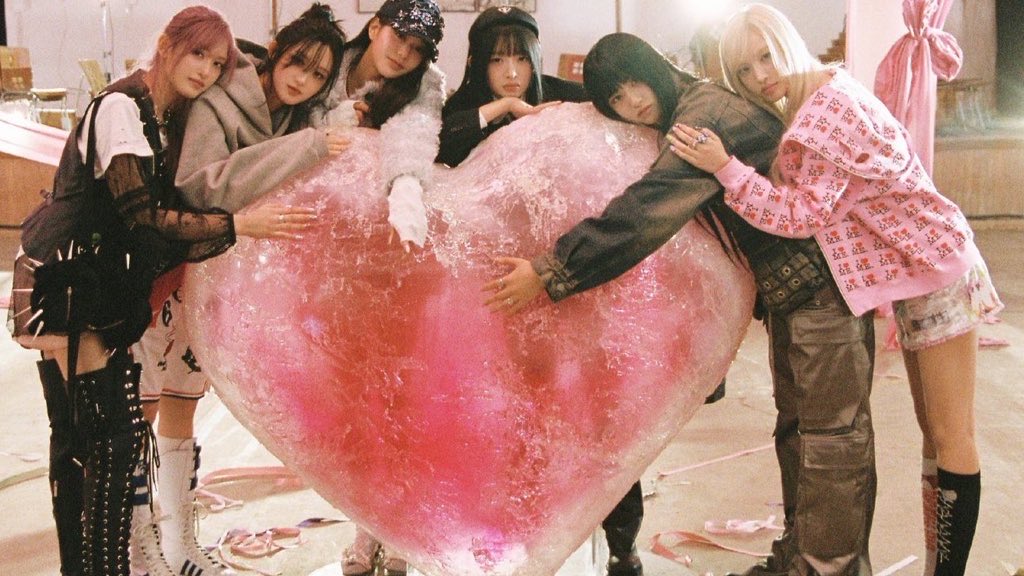 IVE BASE tweet media