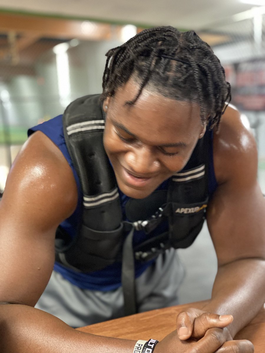 Cayden (King) Mellette tweet media