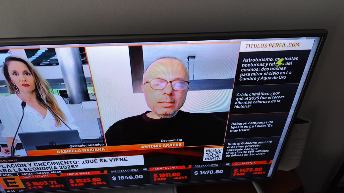 sector7gp's tweet image. Puede alguien decirle al @CanalEconomico que le pongan una fuente como la gente a su #raspberry  ! 
ya se le quemo una SD ayer!