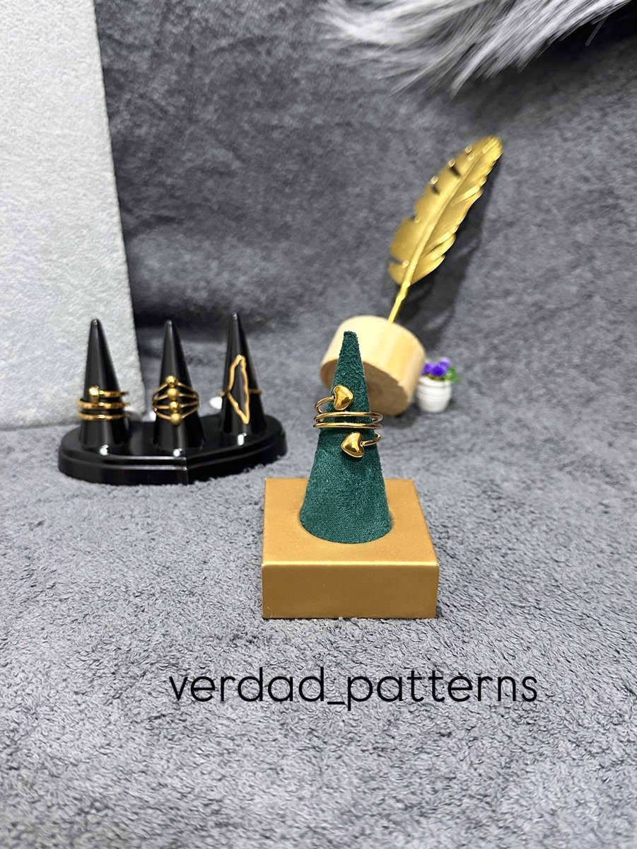 VerdadPatterns's tweet image. Add a touch of Bold to your Gold Ring collection 💛🧡
Price- N1800-2000 each
Which is your fave?
.
To order: Call / WhatsApp: 08163851956 or send us a DM