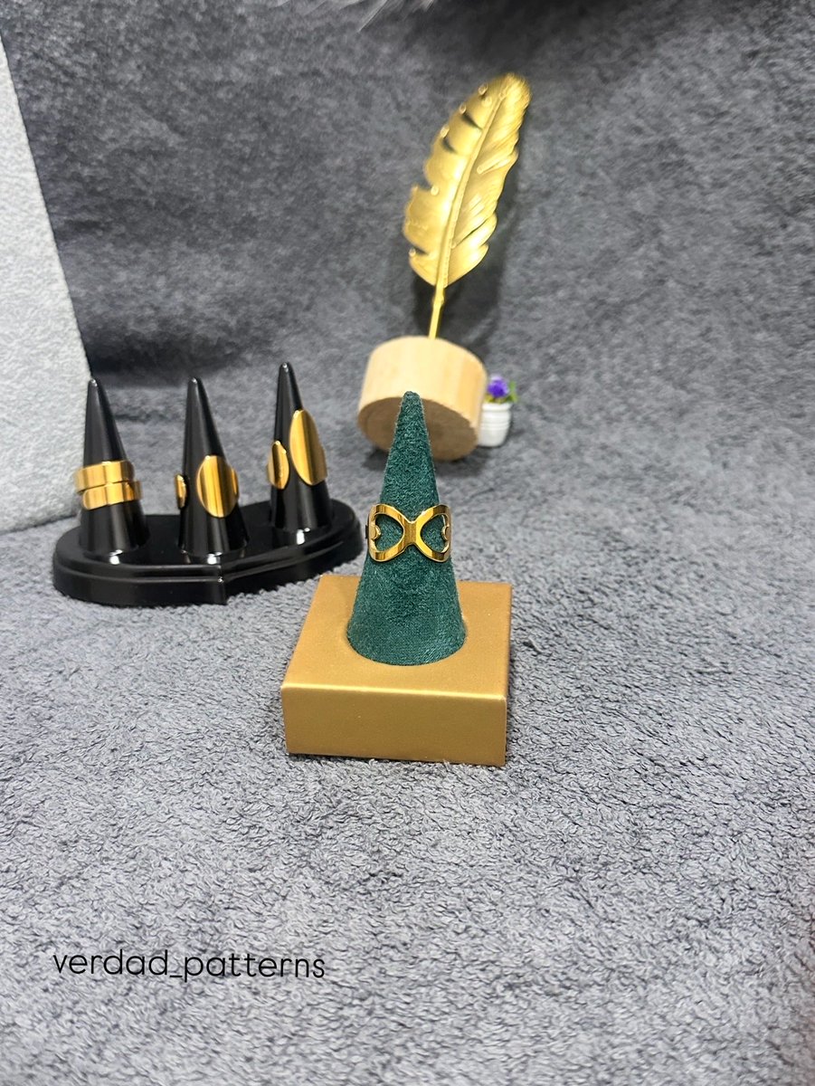 VerdadPatterns's tweet image. Add a touch of Bold to your Gold Ring collection 💛🧡
Price- N1800-2000 each
Which is your fave?
.
To order: Call / WhatsApp: 08163851956 or send us a DM