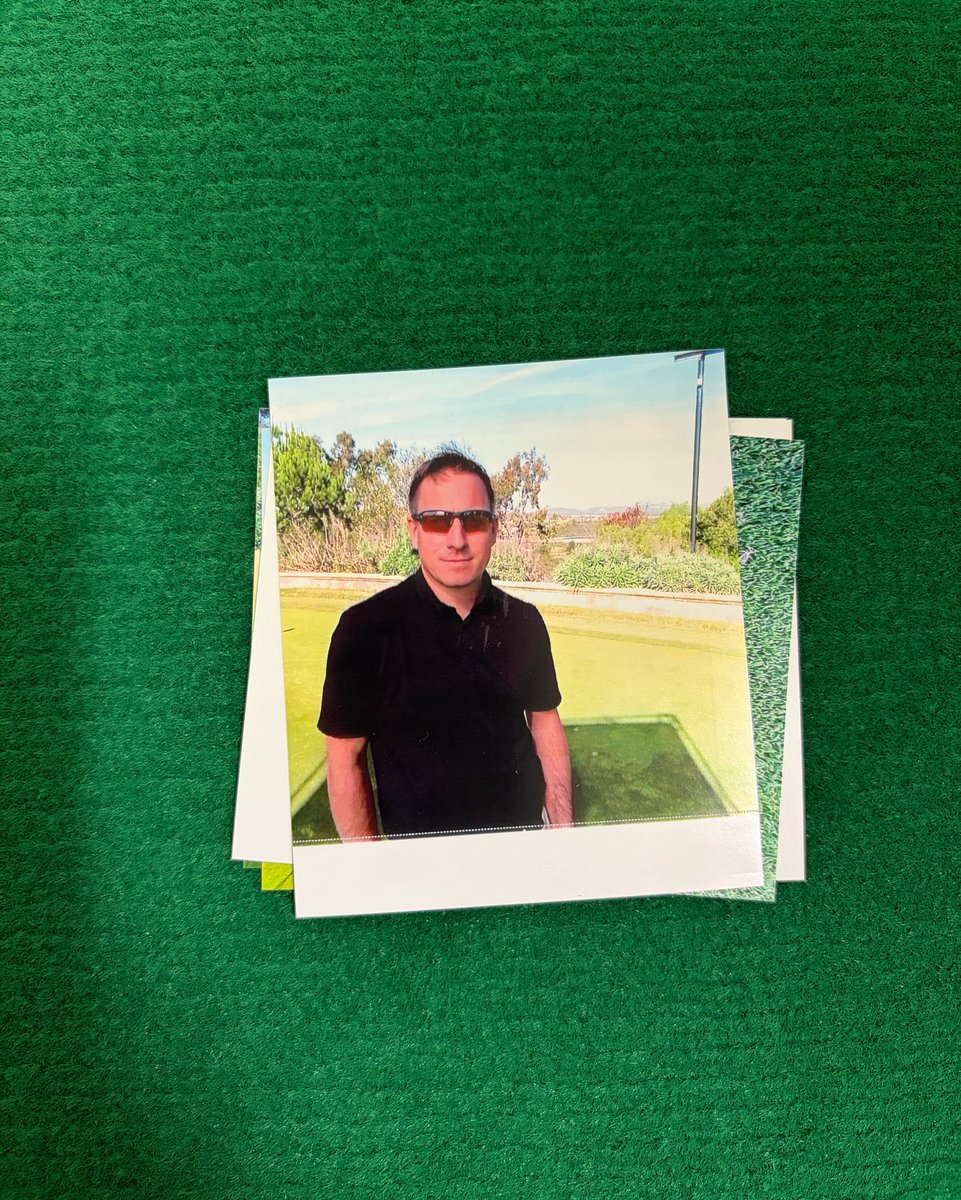chipd_sports's tweet image. 𝗛𝗮𝘃𝗶𝗻’ 𝗳𝘂𝗻 𝗮𝘁 𝗧𝗵𝗲 𝗚𝗿𝗮𝗻𝗱 ⛳️😎
 
The social intern brought out the old-school Polaroid for CHIP’d Golf Media Day.

Hold + drag →
Check the flicks.

#CHIPdSports
