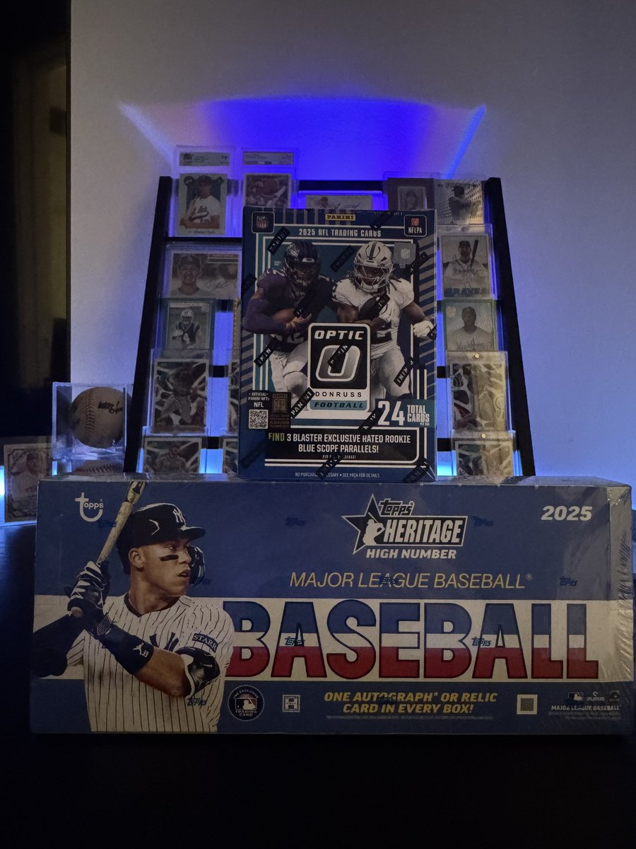 CarWolf Cards tweet media