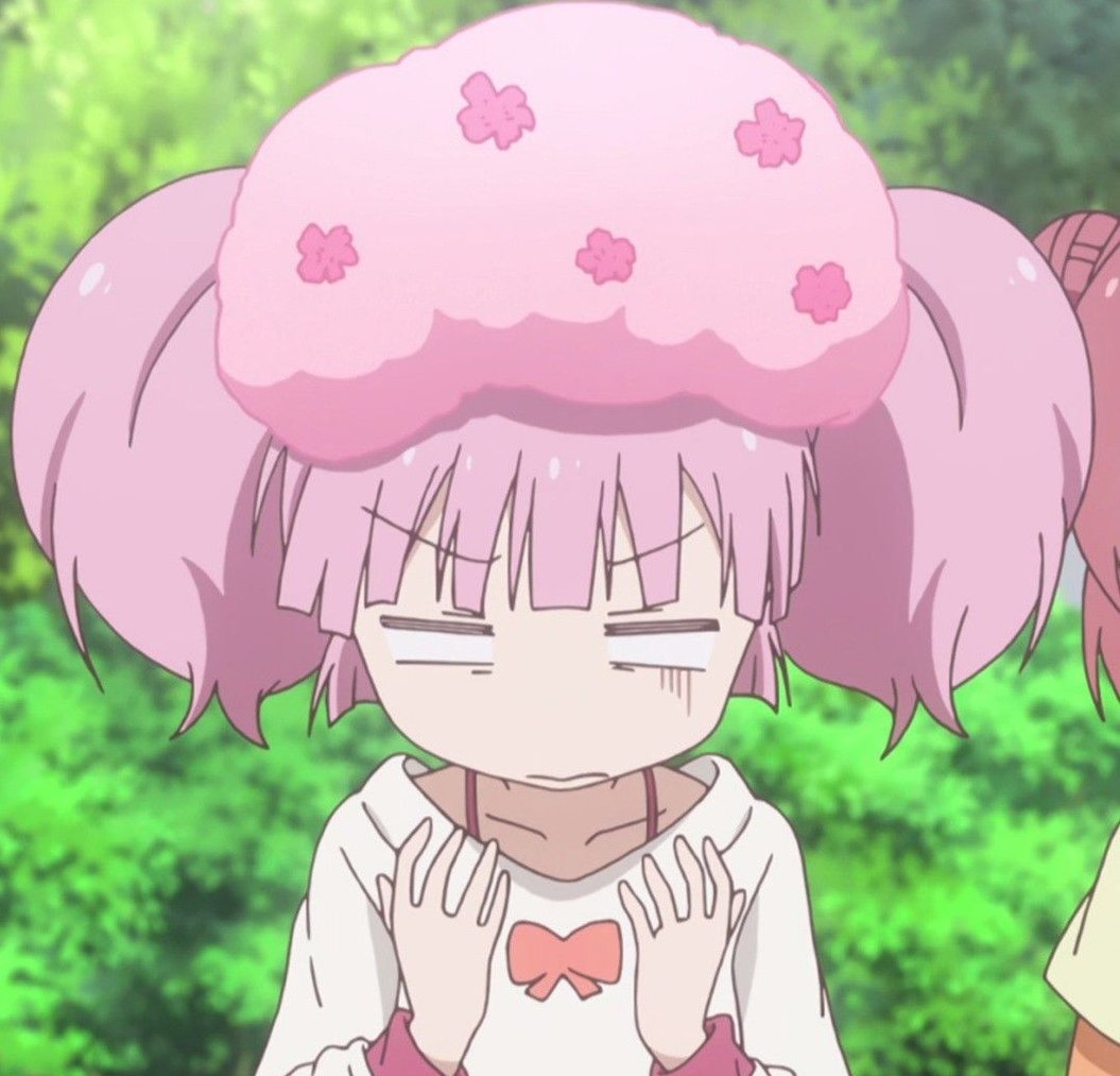 bibinity's tweet image. 桜が散ってる道を歩いてたら幸せな気分になった 🥨