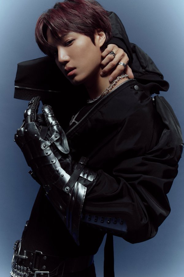 kbgmedia's tweet image. #KAI &amp;amp; #SUHO from #EXO will be the guests for "ZIP! DAESUNG" hosted by #DAESUNG from #BIGBANG