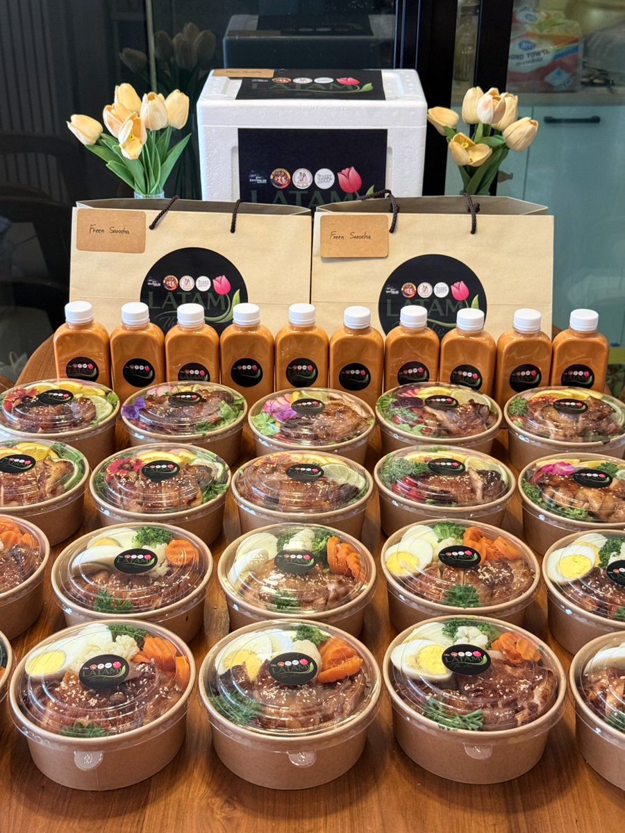 Torfuncatering's tweet image. 🗓️ 11/1/2026
Thank you lovely Inter fans 
for ordering #foodsupport 
for Freen Sarocha🥰. 

#srchafreen #GIRLFREEN 

#snackbox #foodsupport #foodsupportศิลปิน #ฟู้ดซัพพอร์ต 
#ฟู้ดซัพพอร์ตศิลปิน #foodsupportthailand 
#Premiumfoodsupport #Foodsupportเจ้าดัง

LINE: @Torfuncatering