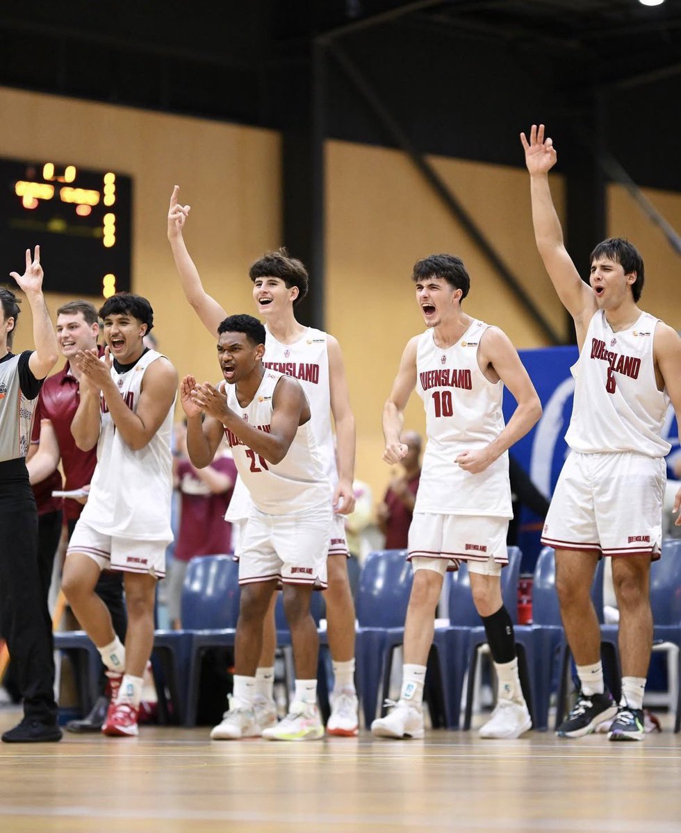 Charlie Winks tweet media