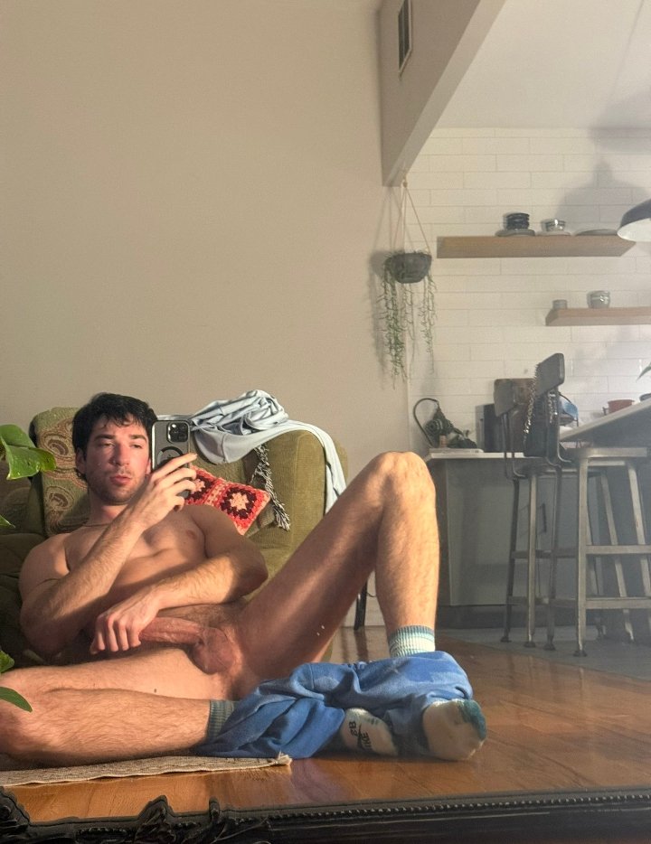 Alexander tweet media