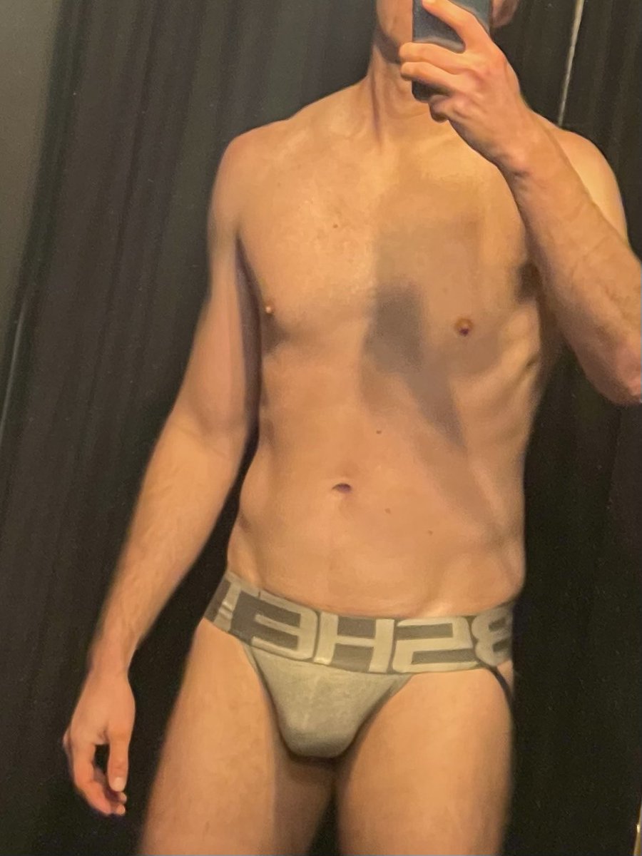 AussieKinkster tweet media