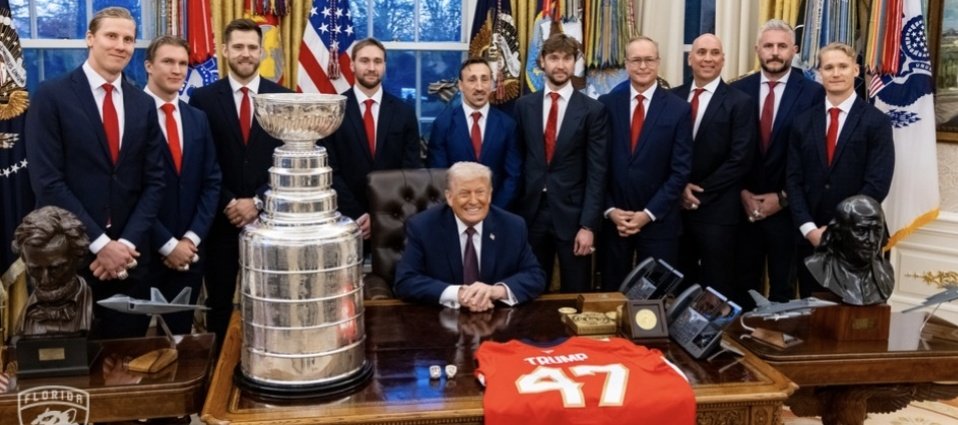 Bruinussy's tweet image. MARCHY YOUR SISTER IS GAY WHAT ARE YOU DOING??