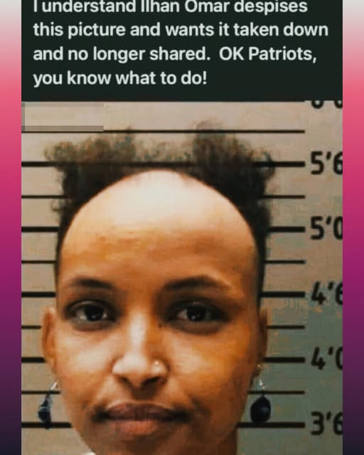 PecanC8's tweet image. If you ever wondered what was under there . . . 😂