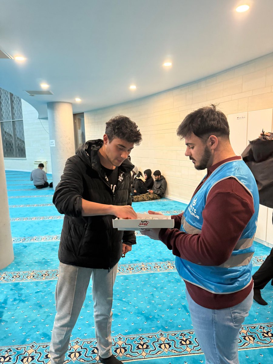 Miraç Kandili vesilesiyle KKTC Ülkü Ocakları olarak lokum ikramında bulunduk.
<a href="/ayyildirim1/">Ahmet Yiğit Yıldırım</a> 
<a href="/fatiharici61/">Fatih Arıcı 🇹🇷🇦🇿</a>