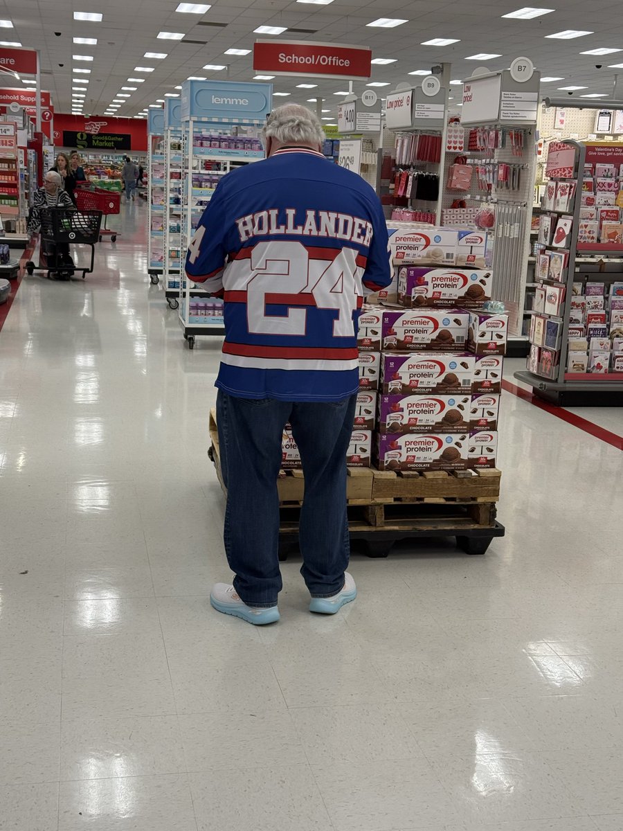 cmasisak22's tweet image. I am very much not a person who would walk up to a stranger in target and ask about the sports jersey they are wearing. 

But … this guy made me consider it.
