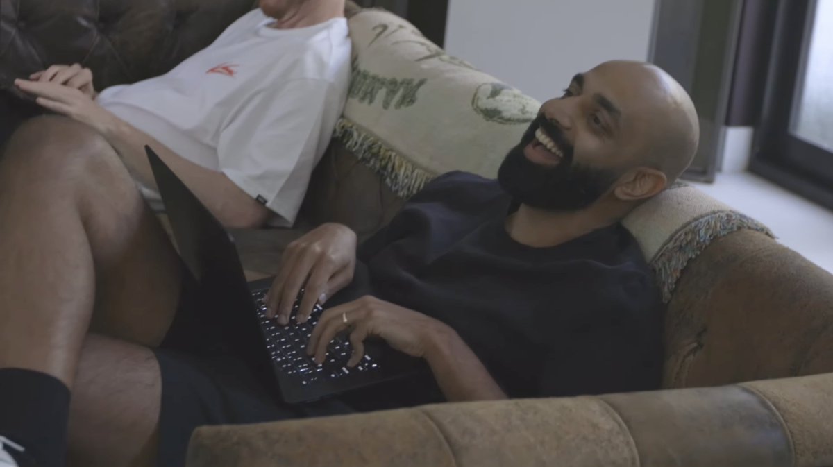 JoshuaThomasGray tweet media