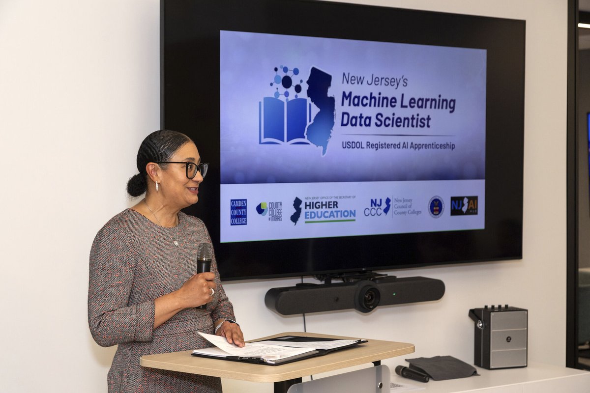 NJ's Community Colleges tweet media