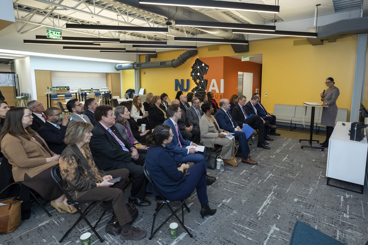 NJ's Community Colleges tweet media