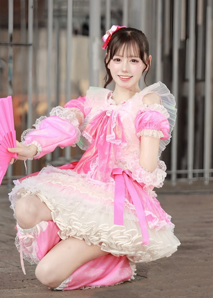 文化祭アイドル衣装ピンク『写真追加しました！』 10ヶ月で5000人ずつフォロワー様が増加してる 名古屋の王道ピンク担当