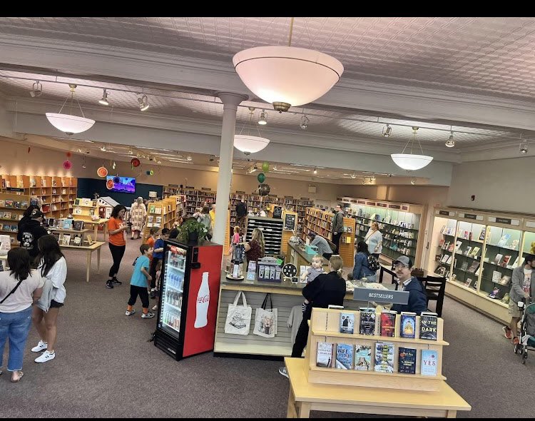 Roy Webb tweet media