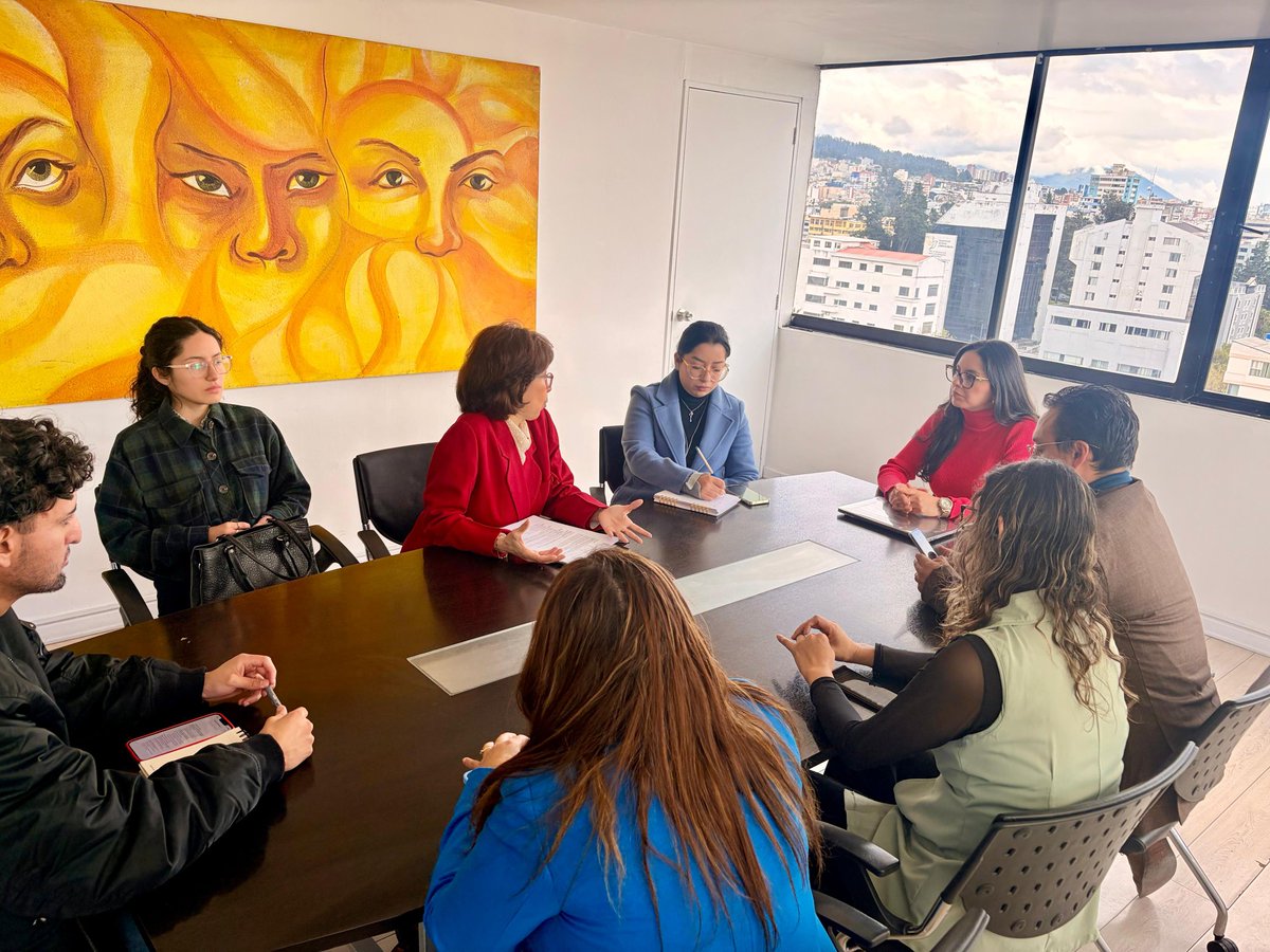 Desde el Consejo Nacional para la Igualdad de Género (CNIG), junto al Consejo Nacional para la Igualdad de Discapacidades (CONADIS), conocimos la propuesta presentada por la Consejera del CONADIS, Paulina Andrade, para el proyecto “Mujeres y Paz”.