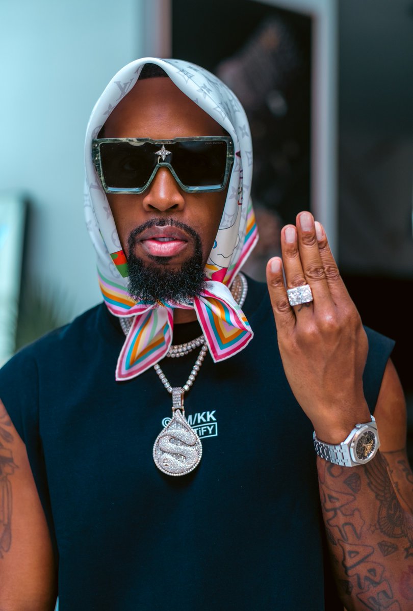 IAMSAFAREE's tweet image. yessir 💯