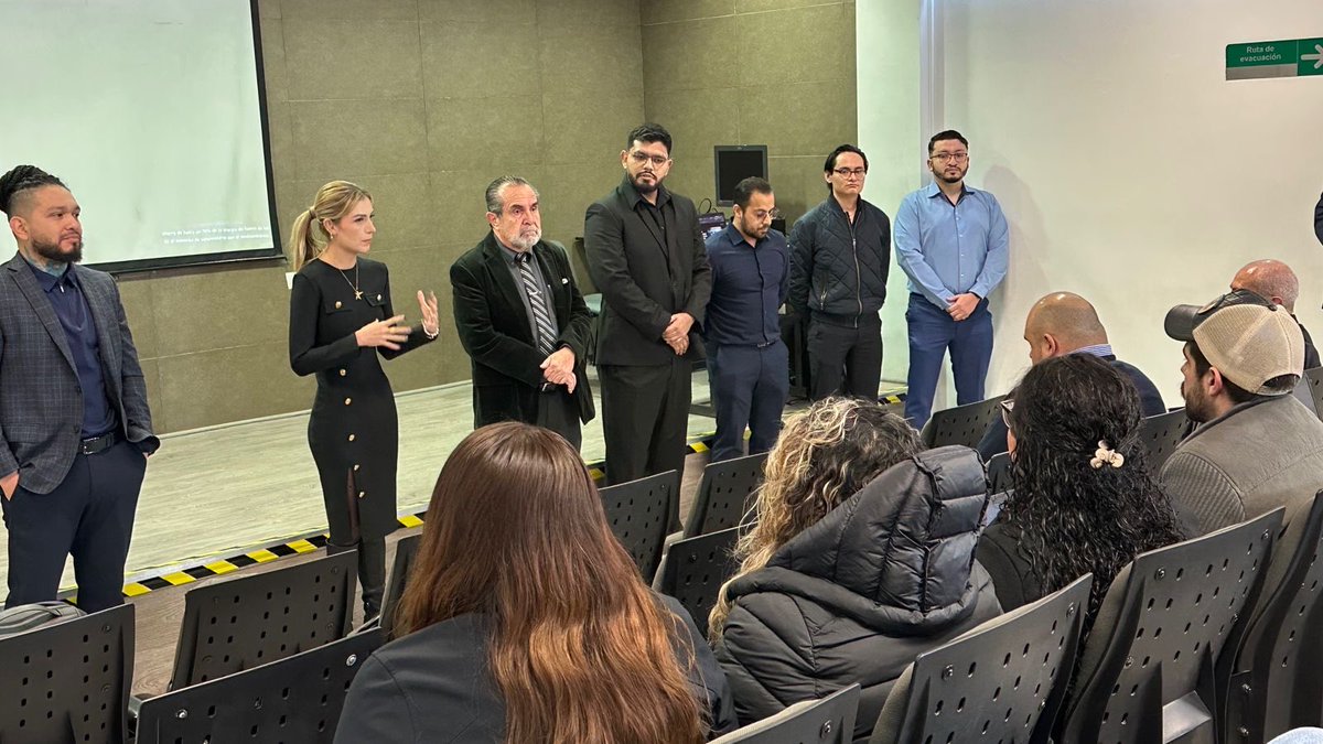 La Unidad Especializada en Investigación de Delitos Cibernéticos de la Fiscalía General del Estado participó en el curso de Hackeo Ético “Ciberinteligencia, Análisis y Búsqueda”, realizado en las instalaciones del C5 como parte de los ejes estratégicos de Blindaje Aguascalientes