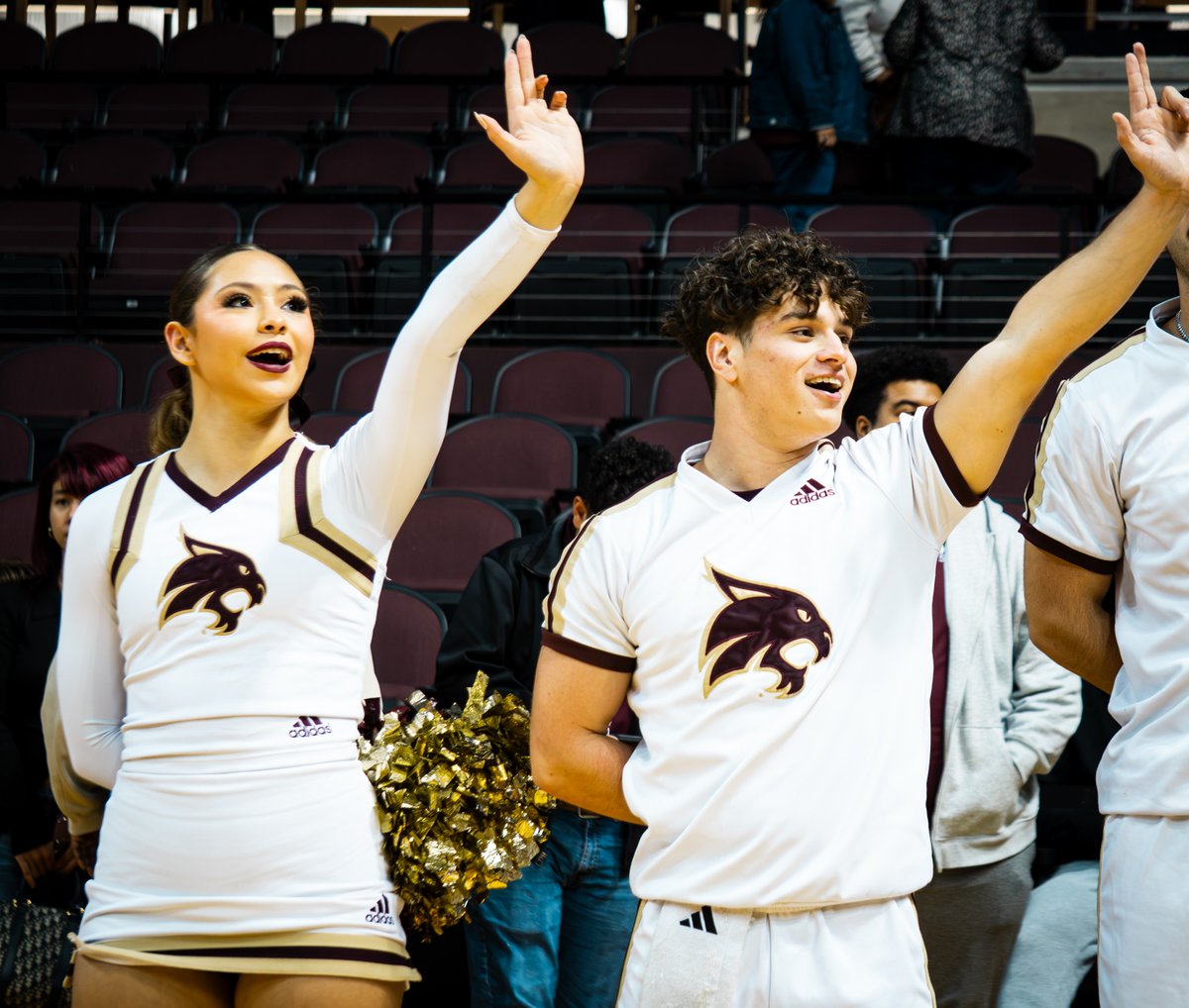 TxStateBobcats's tweet image. Good luck to Texas State Cheer at UCA College Nationals this weekend! Bring the energy and that Bobcat pride! We are cheering you on all the way! 🐾
 
#EatEmUp