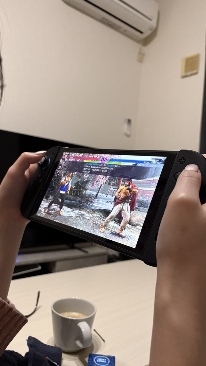格ゲーマーになろうとしてる