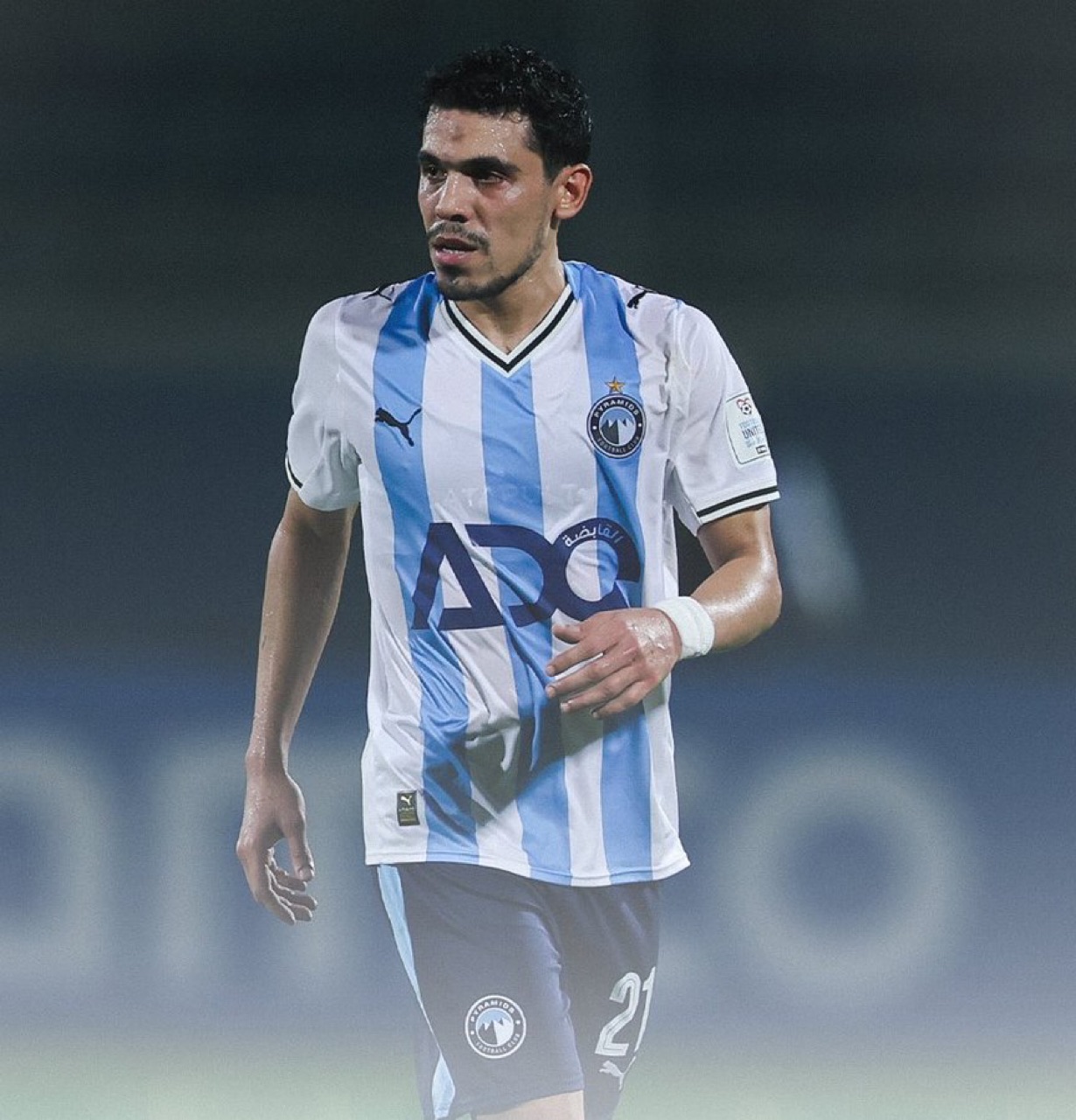 محمد حمدي لاعب بيراميدز يخضع لجراحة الرباط الصيلبي 