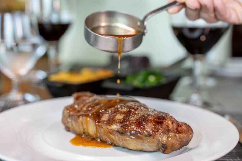 Make4everMemory's tweet image. 🥩✨ Indulge in an unforgettable dining experience at the Fine Cut Steakhouse aboard the Celebrity Edge! Every meal is crafted to perfection. 🍷🍽️

Contact me today to book your cruise and make a reservation at the Fine Cut Steakhouse! 📞