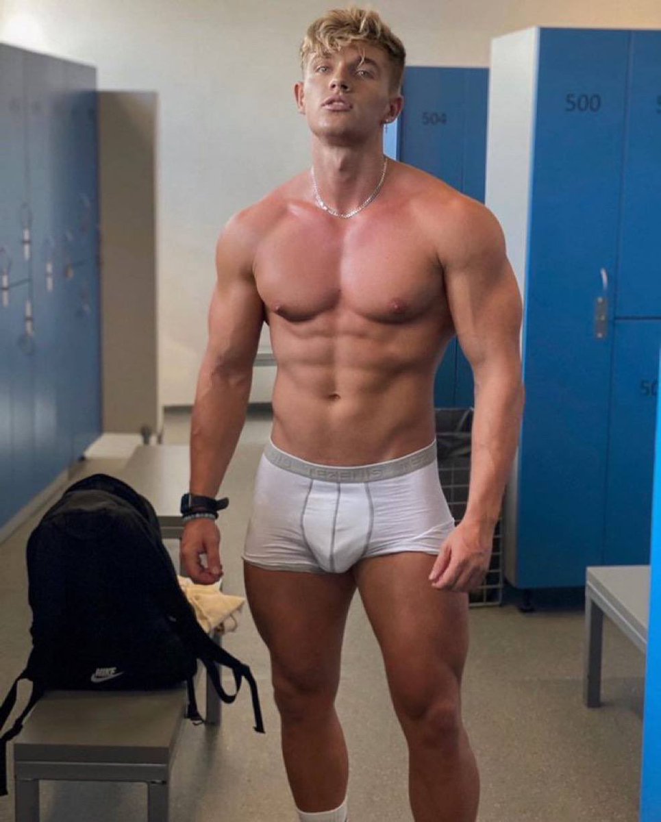 Paulcas64's tweet image. If you were a book, I would read you over and over again. That is how much I love you my prettiness.❤️❤️💯