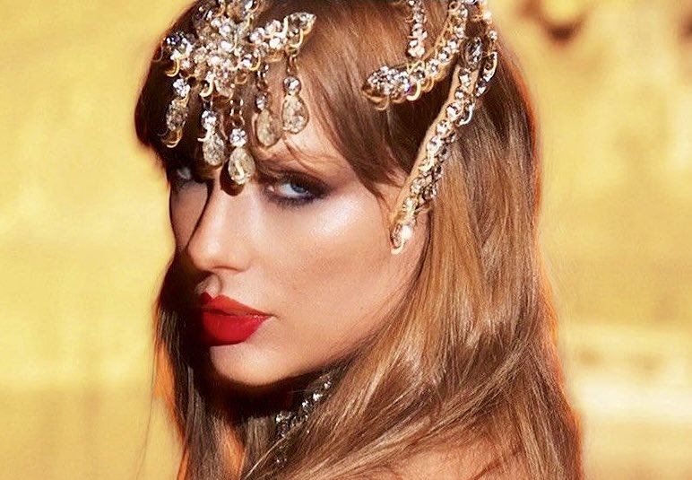 moonlithoax's tweet image. her name was kitty