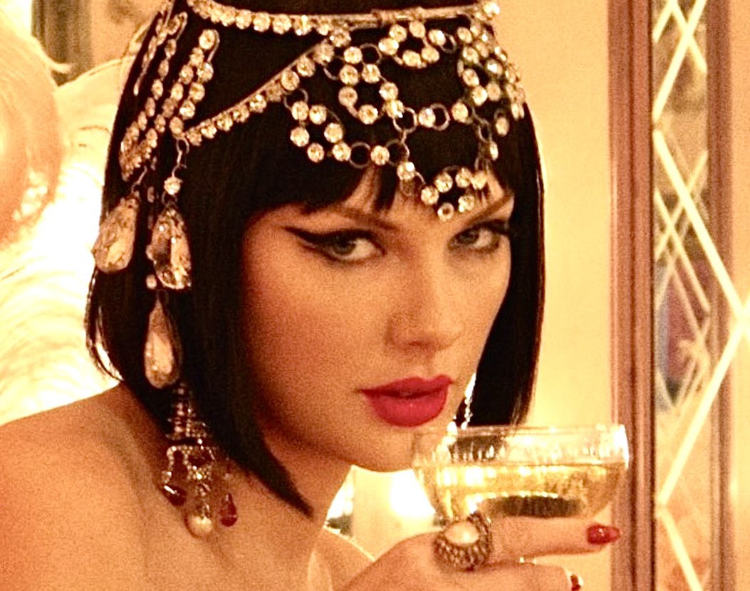 moonlithoax's tweet image. her name was kitty