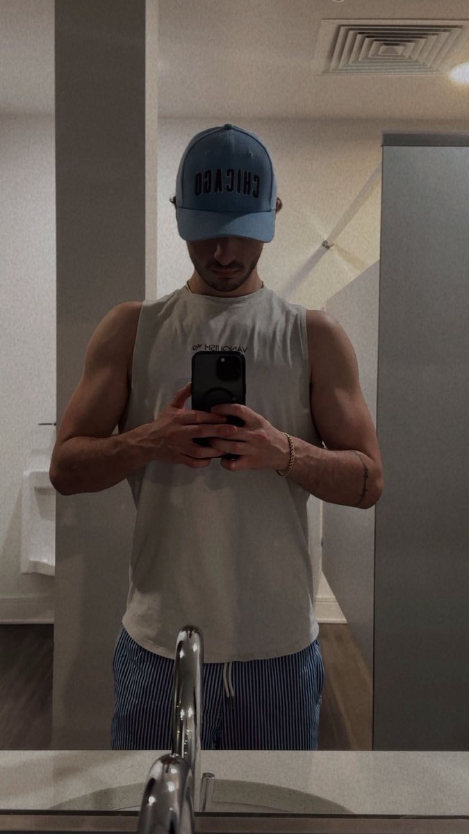 Jake ($5.99) (@jakesfromnd) on Twitter photo 