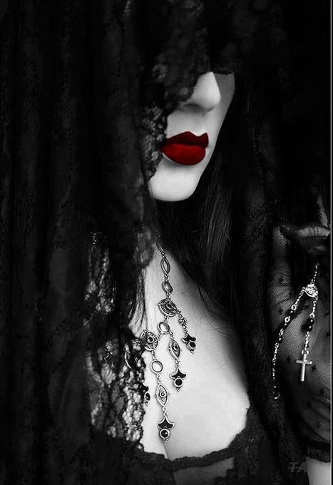 (Quiet) Storm ☽✪☾ tweet media