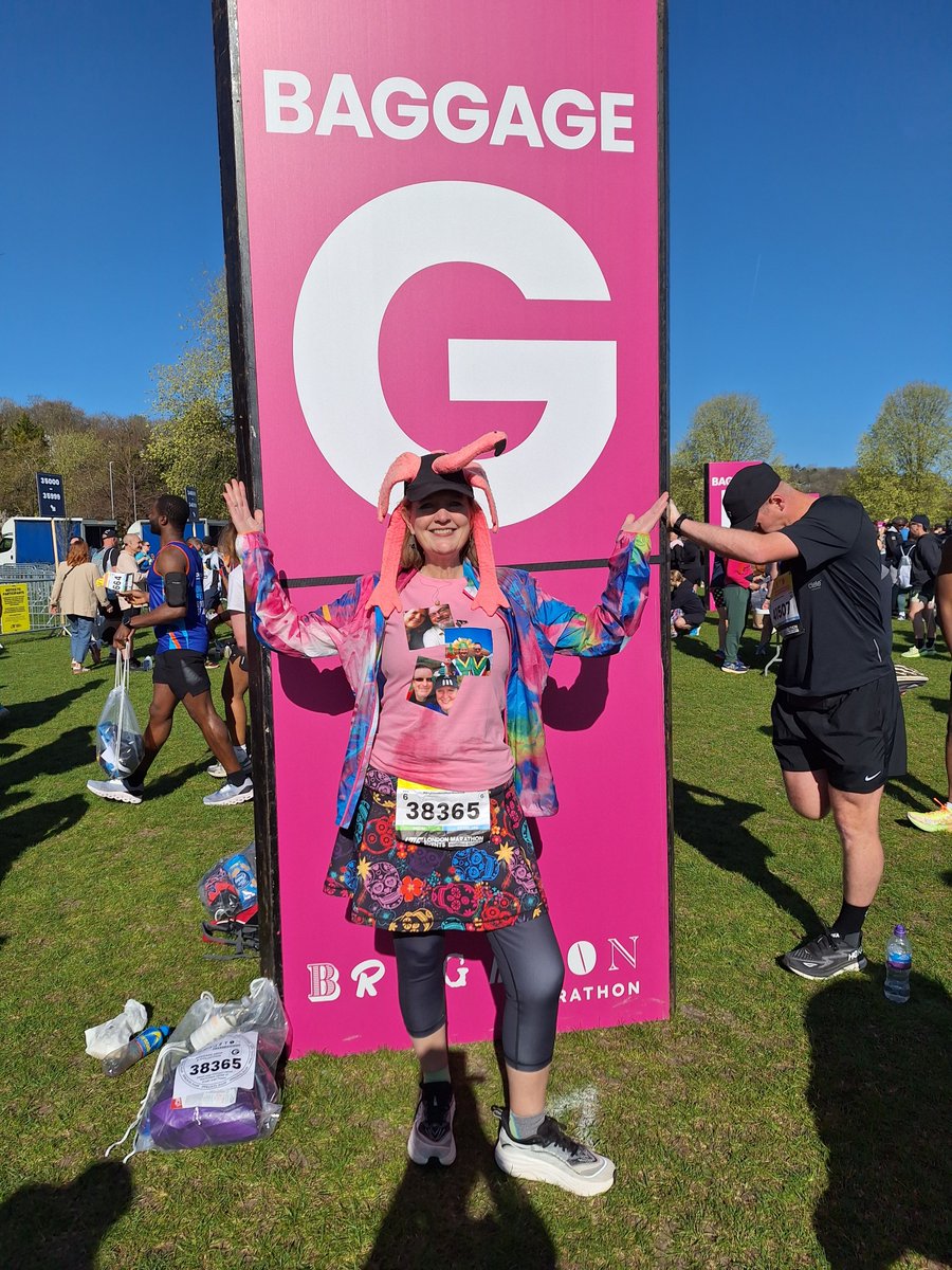 Lesley Andrew very kindly invited me onto her A New PACE podcast and I'm delighted with how it turned out. 

I've run with Lesley many times and she accompanied me on my Personal Worst marathon (11h40)!
 
open.spotify.com/episode/2kiOJF…...

 #SRAATT #StillRunningAfterAllTheseTears