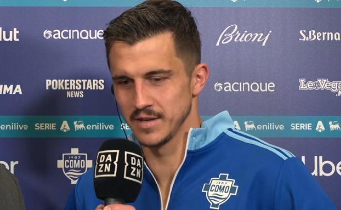 “Come mi trovo in Italia? Bene, bene. Qui mi chiamano Mein, io sorrido ma non so perché. Cosa mi ha tradito sul rigore? Non lo so, ditemelo voi che siete italiani e siete esperti di queste cose” (cala il gelo, poi dallo studio arrivano le scuse, ndr)