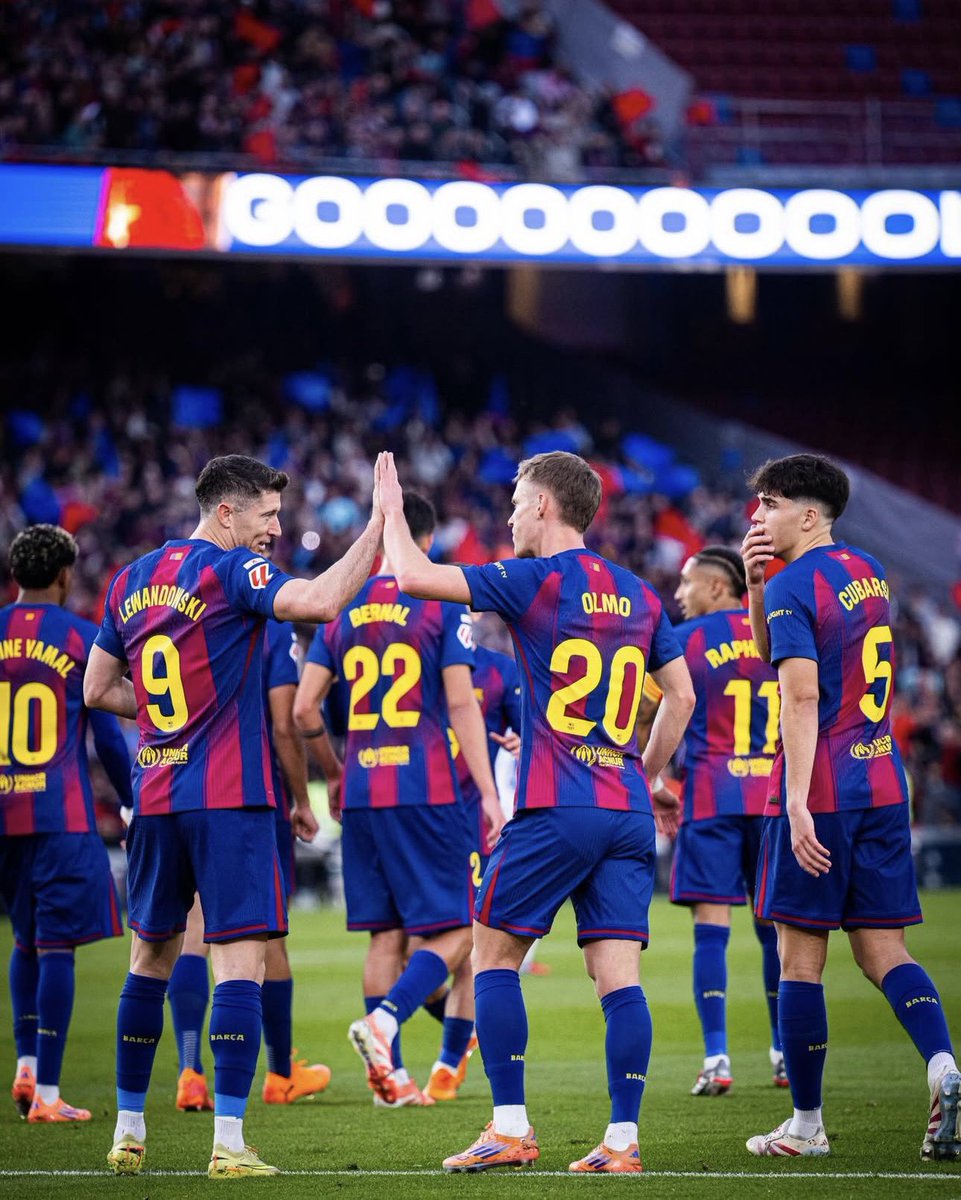 BarcaFRNews's tweet image. 🚨🌟 11 VICTOIRES CONSÉCUTIVES POUR LE BARÇA !

Une première depuis 2015 sous Luis Enrique 🔥