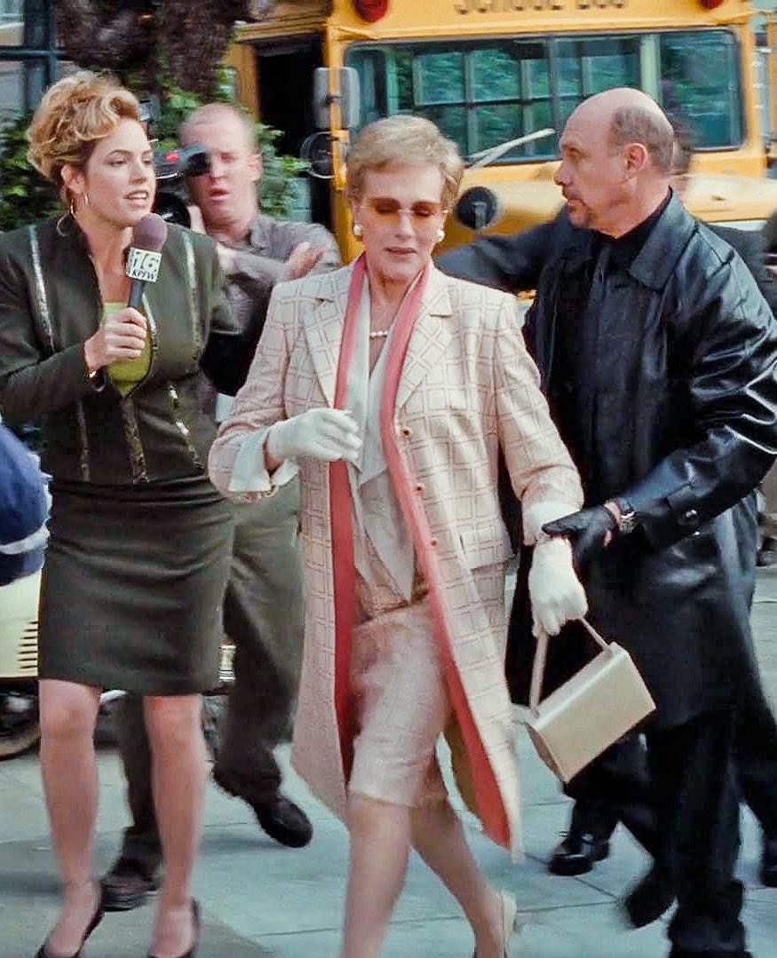 mariasrainer's tweet photo. grandma is so stylish https://t.co/eiUene271H