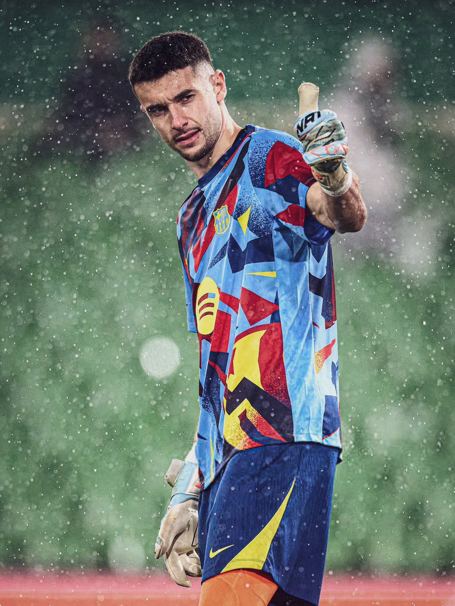 PBMuscat's tweet image. نهاية المُباراة

راسينغ 0-2 برشلونة 

إلى رُبع النهائي👏🏻🔵🔴