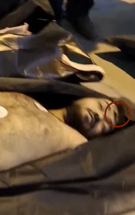 freeman010's tweet image. They don't need to hang people publicly and publish their name. They just shoot them and buried them anonymously. Is that hard to understand? You may prevent 800 execution but 8000 will be shot dead without any trail or any explenation or reason. It seems this beyond your…