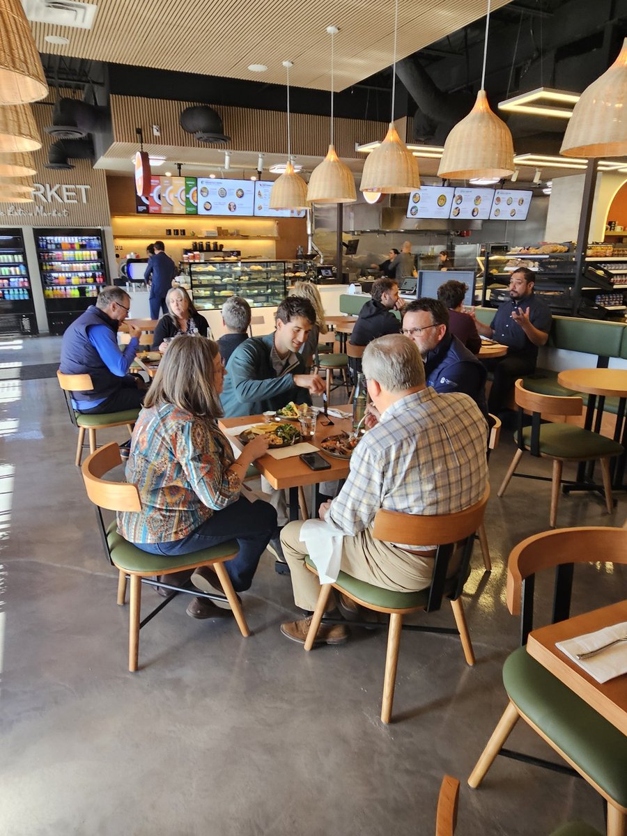 CrestviewCo's tweet photo. UniMarket Latin Foods, a gourmet Latin restaurant &amp; market, has officially opened their first US location in Lake Highlands!

#GrandOpening #LakeHighlands #NorthDallas #CrestviewRE https://t.co/ZzM8eCuRPc