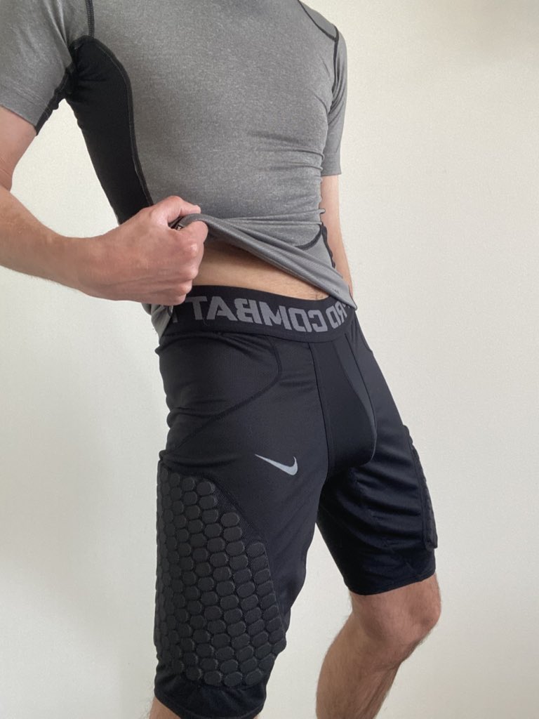 Nike pro's iconic short compression tights with cushioning inserts. 
You can order them worn (with smells) or with my cumshots😉 

Details in a PM 😎 

ebay.com/itm/1776706503…