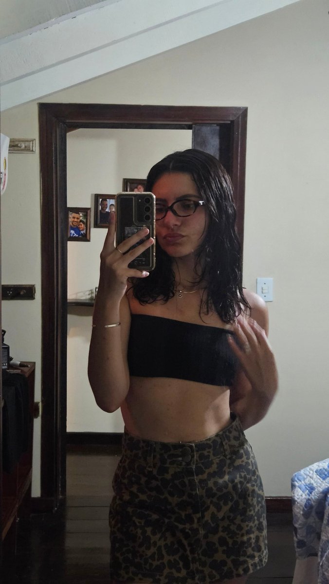 INTZ julia sartorius 🦋 tweet media