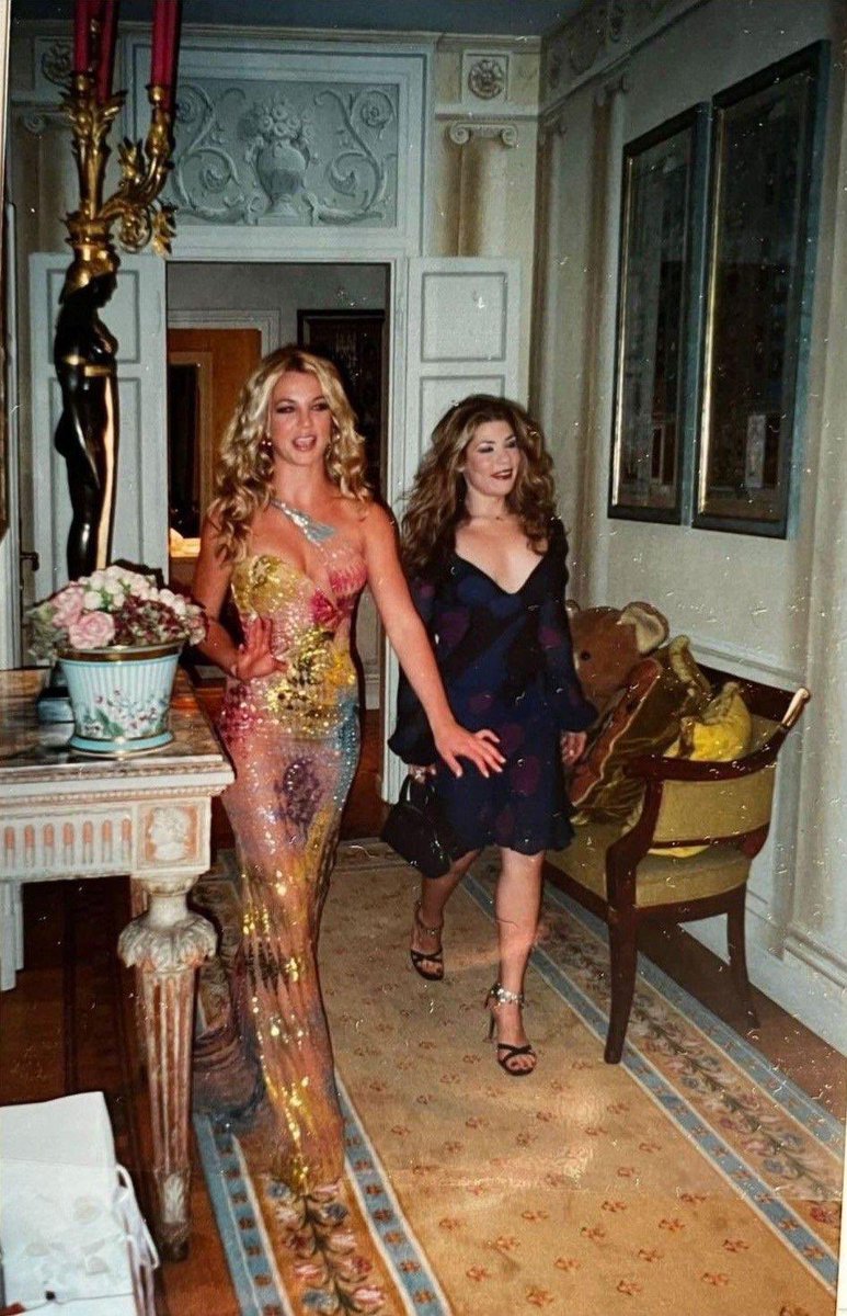 ABeardedHero's tweet image. getting ready                          to make history