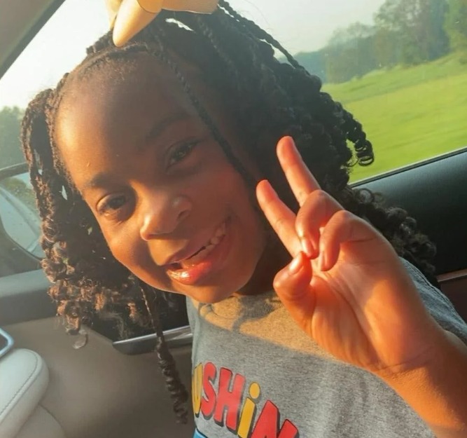 Libs of TikTok tweet media